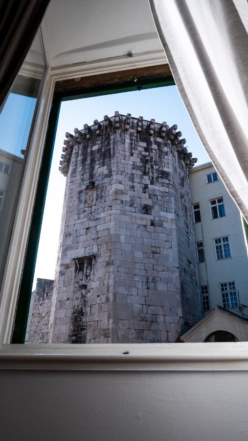 Tower Square Apartments Split Exterior foto